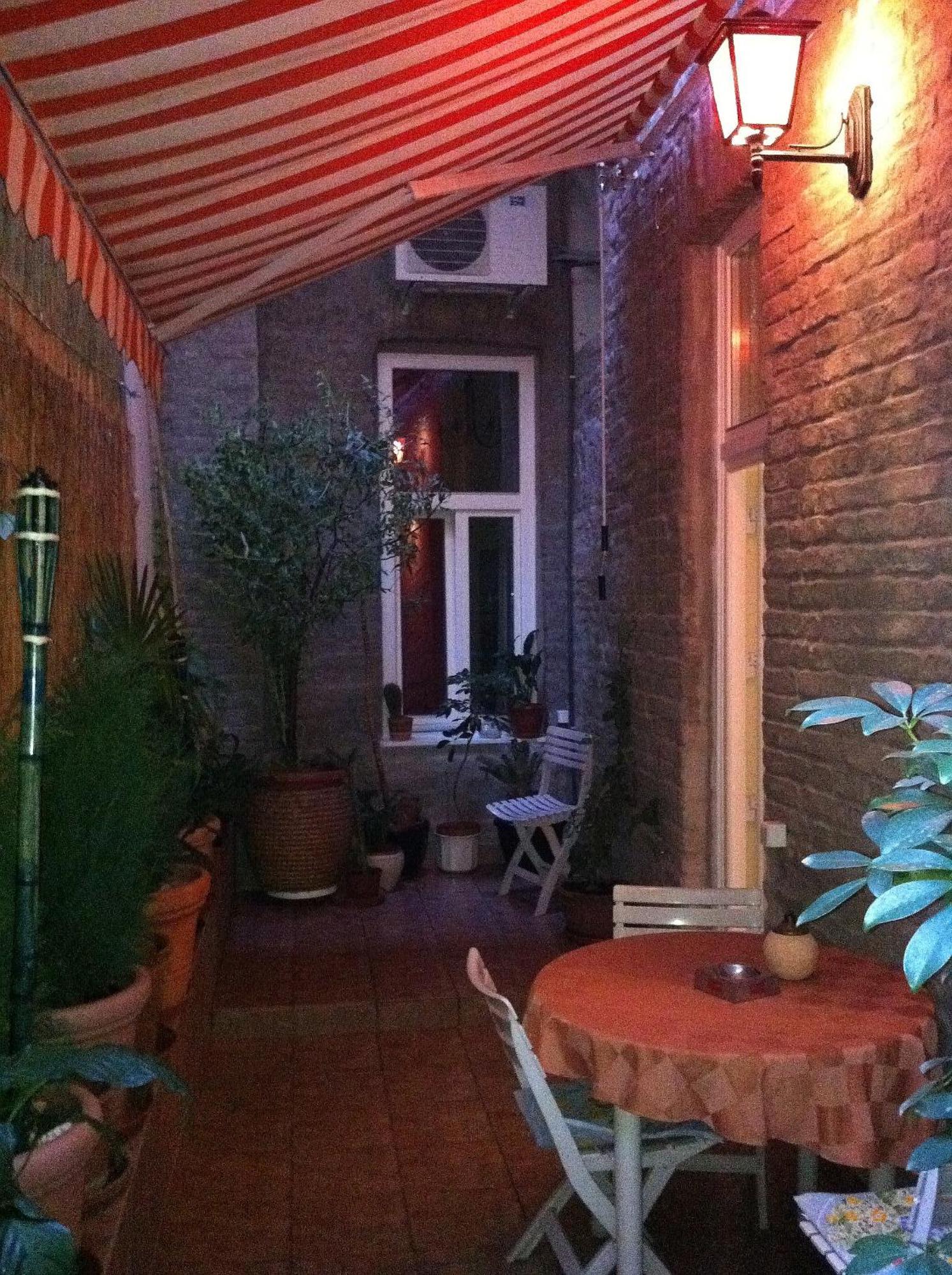 Connection Guesthouse Budapeszt Zewnętrze zdjęcie