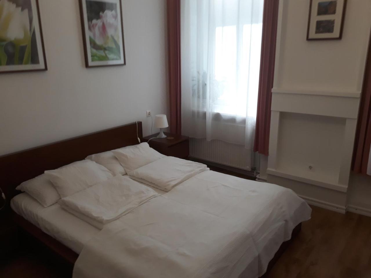 Connection Guesthouse Budapeszt Zewnętrze zdjęcie