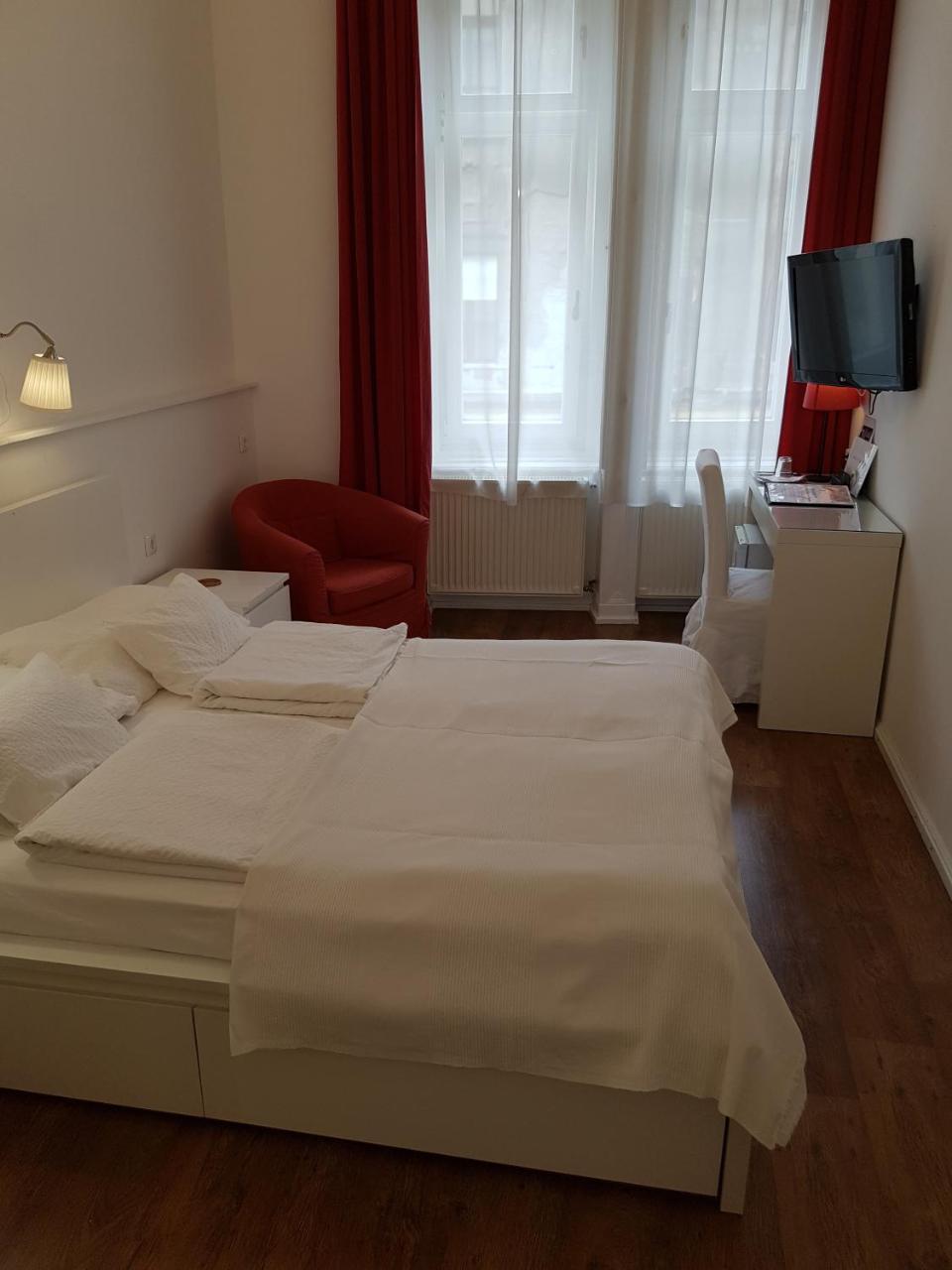 Connection Guesthouse Budapeszt Zewnętrze zdjęcie