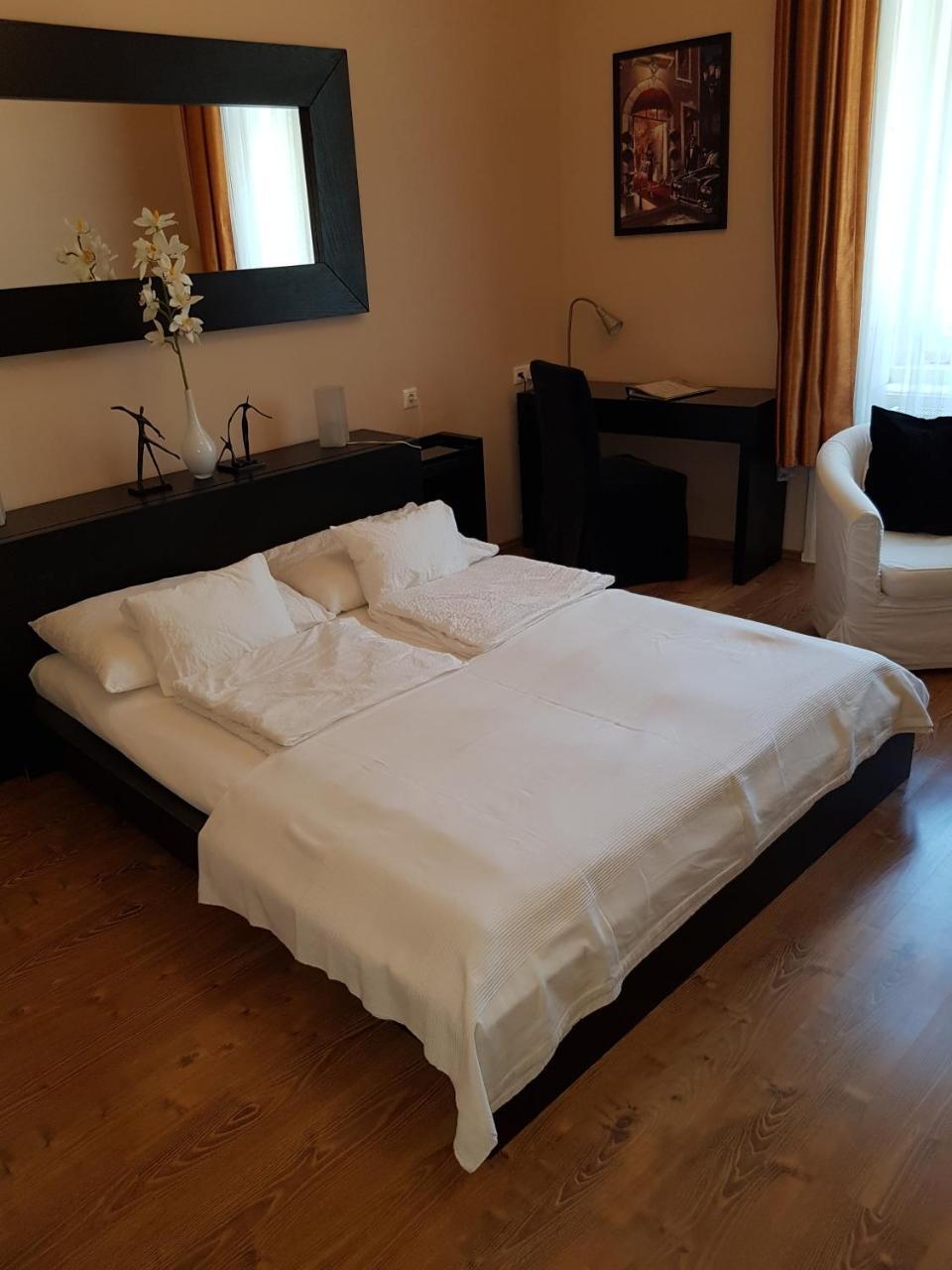 Connection Guesthouse Budapeszt Zewnętrze zdjęcie
